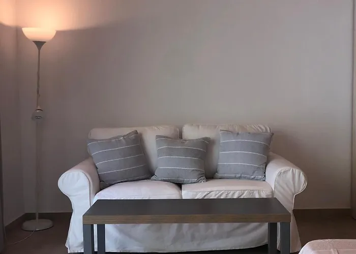 Marina Vista Luxury Front * Γουβιά