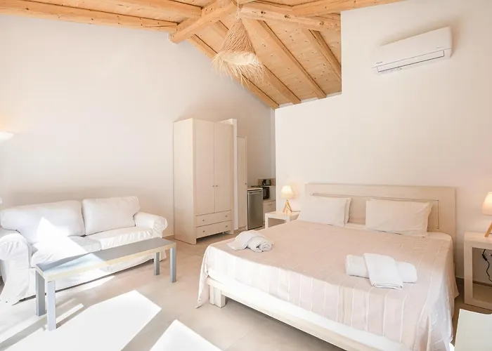 Marina Vista Luxury Front *